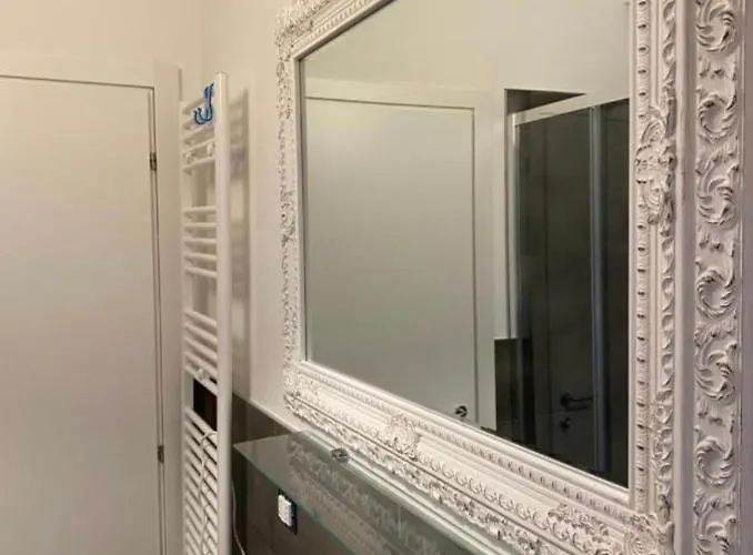 Daire Unique Elena *